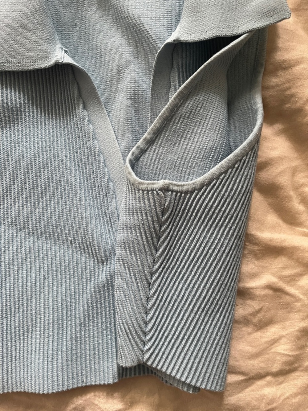 Babaton Light Blue Ribbed V-Neck Collared Tank Top - Picture 5 of 6
